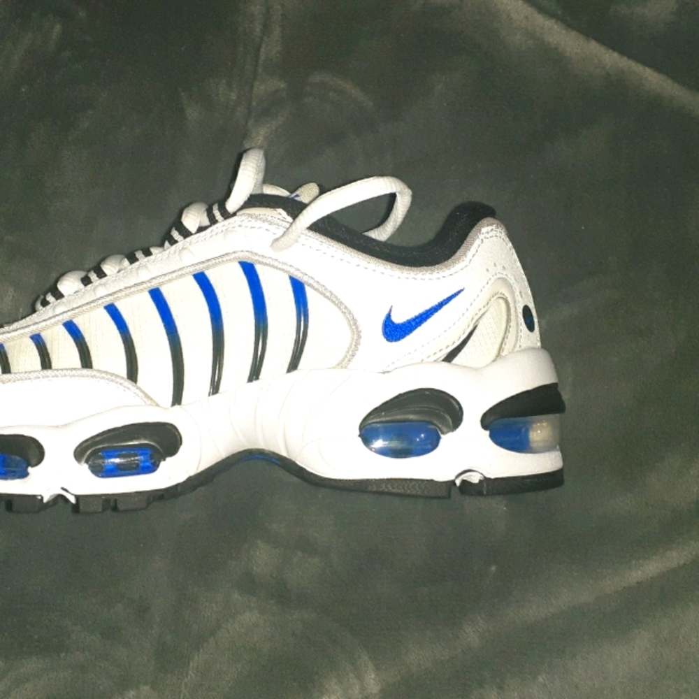 Boys nike air max